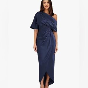 Elegant Navy One-Shoulder Dress